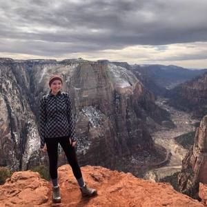 Meet your Posher, Maria